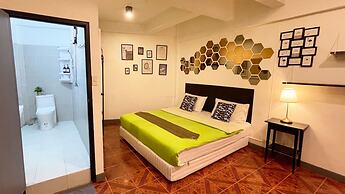 Beach Gallery House