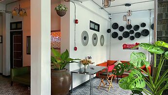 Beach Gallery House