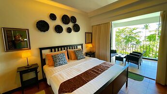 Beach Gallery House
