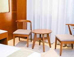 Dumaguete Royal Suite Inn
