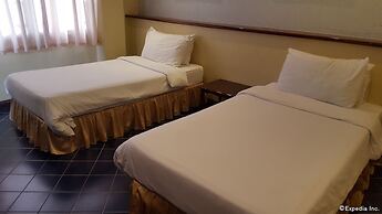 Dumaguete Royal Suite Inn
