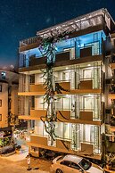 Defne Hotel