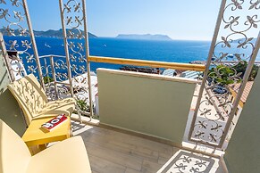 Defne Hotel