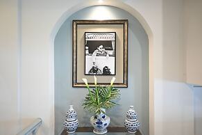 The Krungkasem Srikrung Hotel