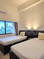 The Krungkasem Srikrung Hotel