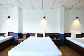 The Krungkasem Srikrung Hotel