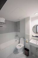 The Krungkasem Srikrung Hotel