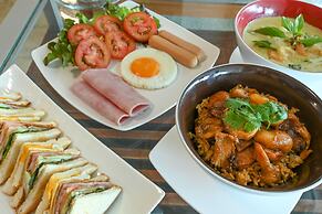 The Krungkasem Srikrung Hotel