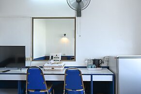 The Krungkasem Srikrung Hotel