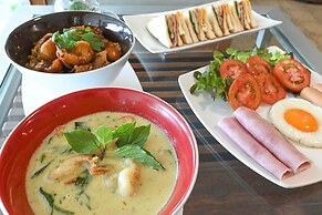 The Krungkasem Srikrung Hotel