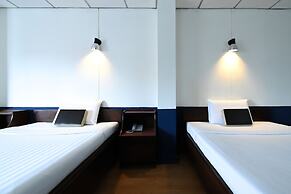 The Krungkasem Srikrung Hotel