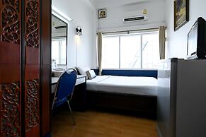 The Krungkasem Srikrung Hotel