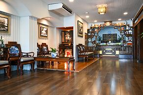 The Krungkasem Srikrung Hotel