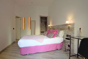 Dreamkeys Apartments & Suites