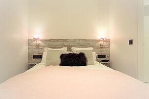 Dreamkeys Apartments & Suites