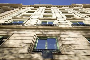 Dreamkeys Apartments & Suites