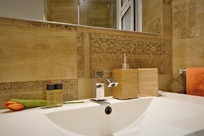 Dreamkeys Apartments & Suites