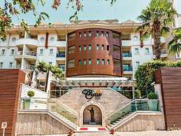 Grand Cettia Hotel