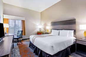 La Quinta Inn & Suites by Wyndham Andrews