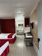 Travelodge by Wyndham Orlando / Heart of International Drive