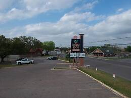 Executive Inn Beeville US 181