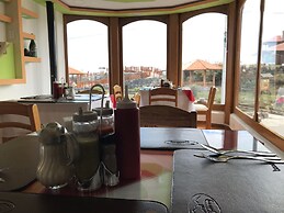 Hostal Chukirawa - Hostel