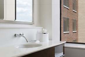 Hampton Inn & Suites Dallas Downtown