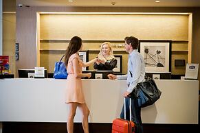 Hampton Inn & Suites Dallas Downtown