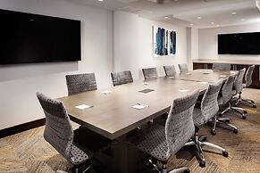 Hampton Inn & Suites Dallas Downtown