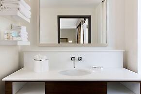 Hampton Inn & Suites Dallas Downtown