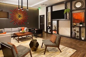 Hampton Inn & Suites Dallas Downtown