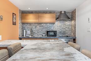 Le Chamois by Whistler Premier