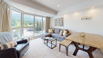 Le Chamois by Whistler Premier