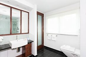 Le Chamois by Whistler Premier