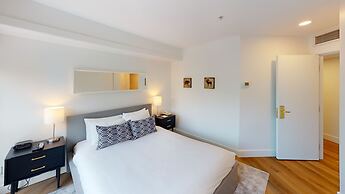 Le Chamois by Whistler Premier