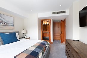 Le Chamois by Whistler Premier