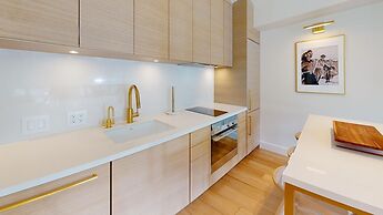 Le Chamois by Whistler Premier