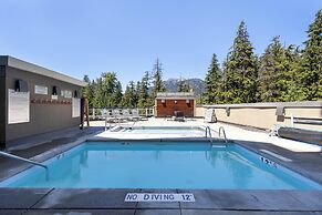 Le Chamois by Whistler Premier