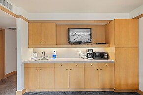 Le Chamois by Whistler Premier