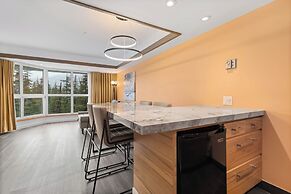 Le Chamois by Whistler Premier