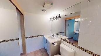 Le Chamois by Whistler Premier