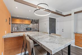 Le Chamois by Whistler Premier