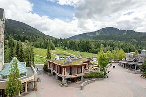 Le Chamois by Whistler Premier