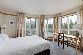 Le Chamois by Whistler Premier