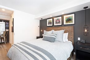 Le Chamois by Whistler Premier