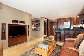 Le Chamois by Whistler Premier