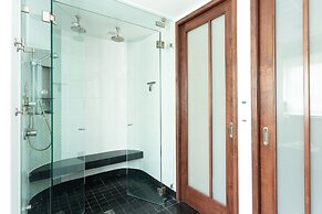 Le Chamois by Whistler Premier