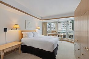 Le Chamois by Whistler Premier