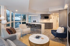 Le Chamois by Whistler Premier