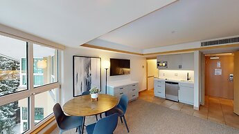 Le Chamois by Whistler Premier